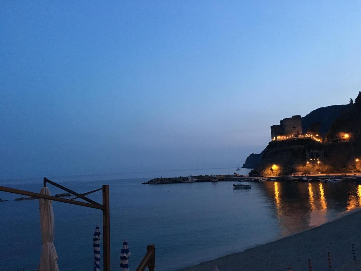 Le Cinque Vele ***** Cinque Terre Apartment Monterosso al Mare Exterior photo